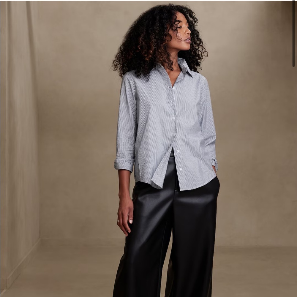 Banana Republic Factory classic striped button down